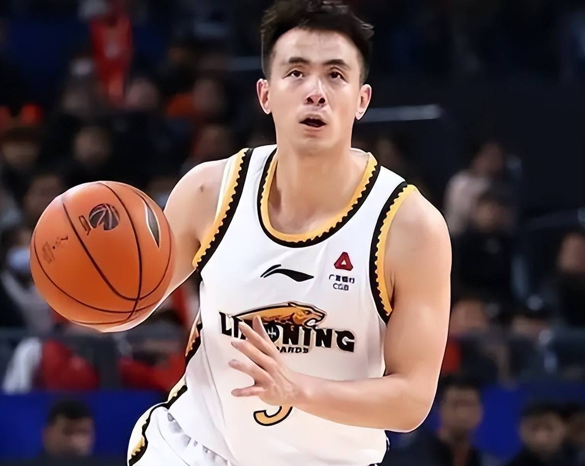 九游官网-今晚体能课后，孟菲斯灰熊外线爆发备战CBA常规赛，质疑声仍在，赛程密集仍需轮换-九游官网